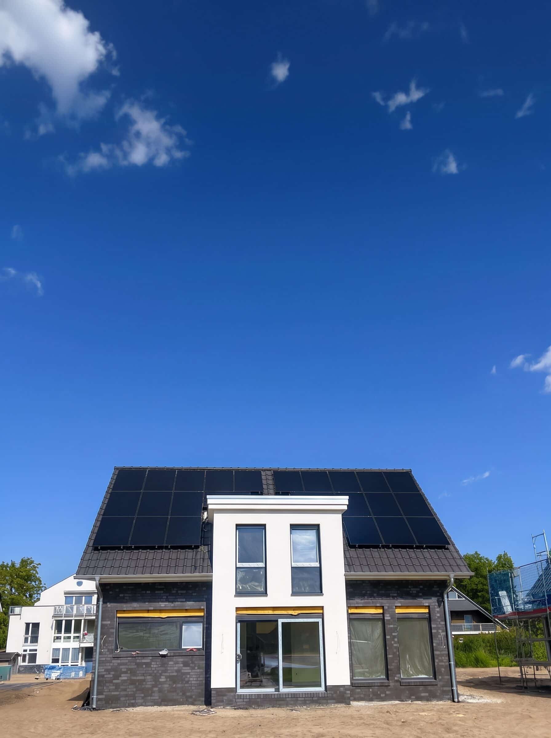 Neubau mit Anlage ab Tag eins